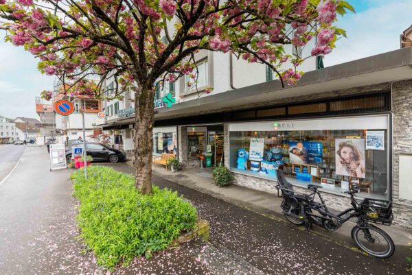 Büli Apotheke und Parfümerie Bülach