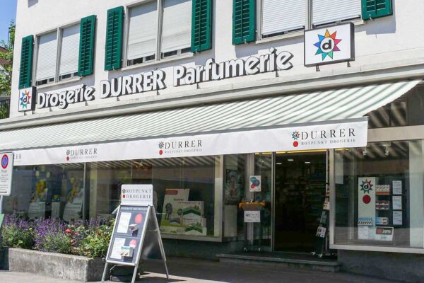 Dorfplatz Drogerie Durrer Stans