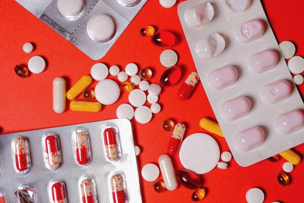 Medikamente korrekt entsorgen Rotpunkt Apotheken Ratgeber